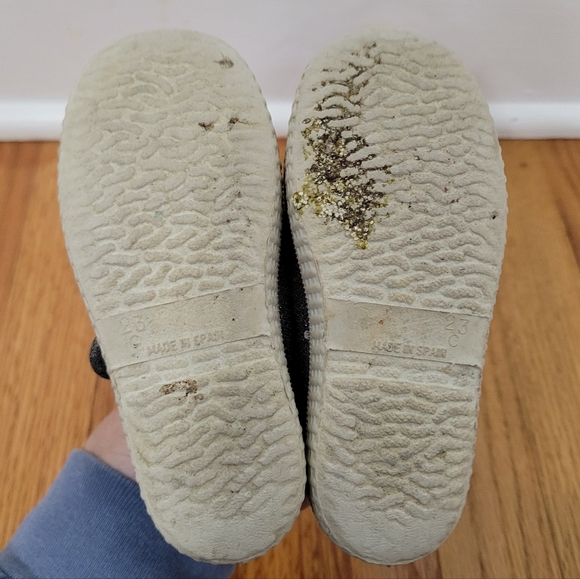 Cienta Toddler Little Girls Sparkly Grey Mary Jane Style Shoes Size 23 (6.5) - Picture 8 of 9